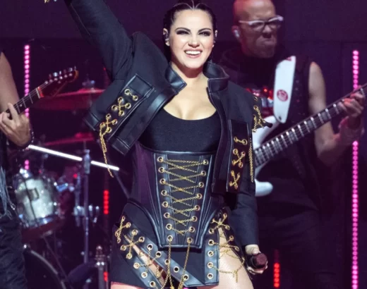 Maite perroni rbd 2000